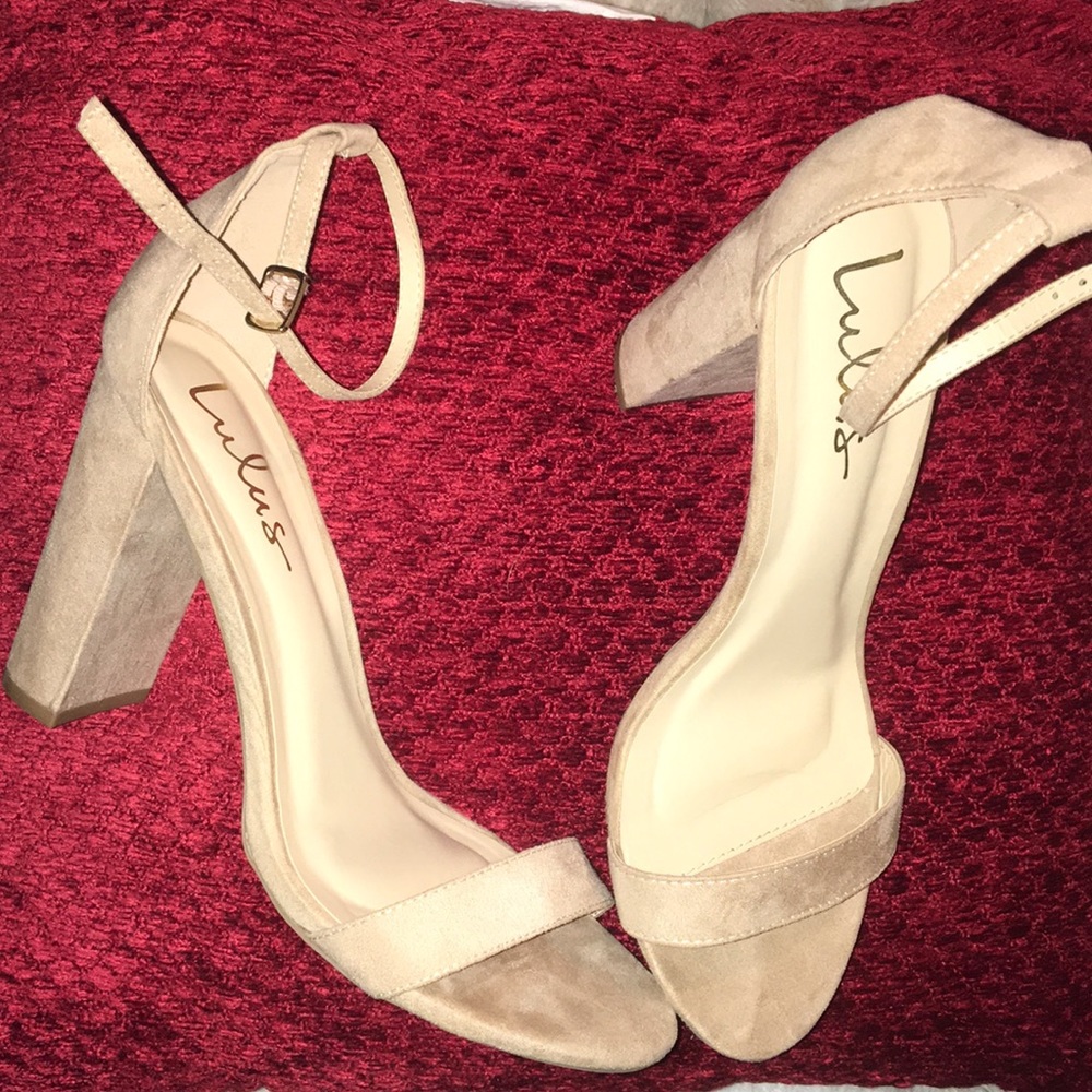 Lulus heels
